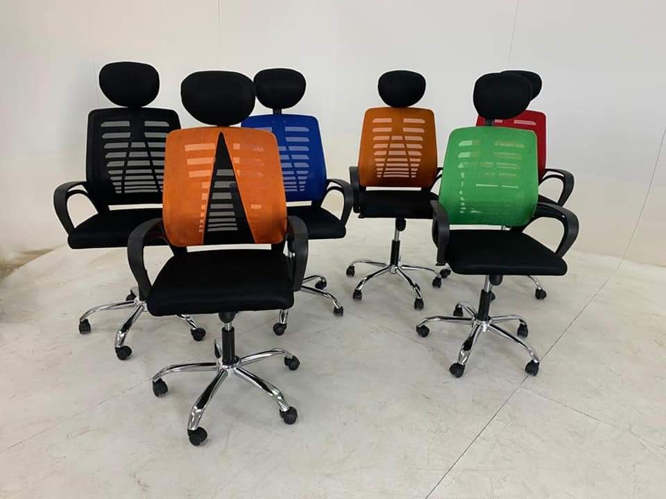 أثاث مكتبي 2025-01-20_13-46-10_643732.jpeg