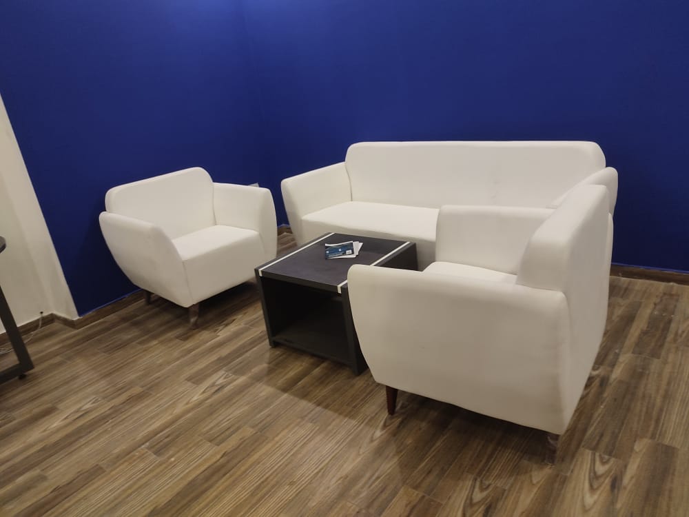 أثاث مكتبي 2025-01-21_10-01-35_566654.jpg