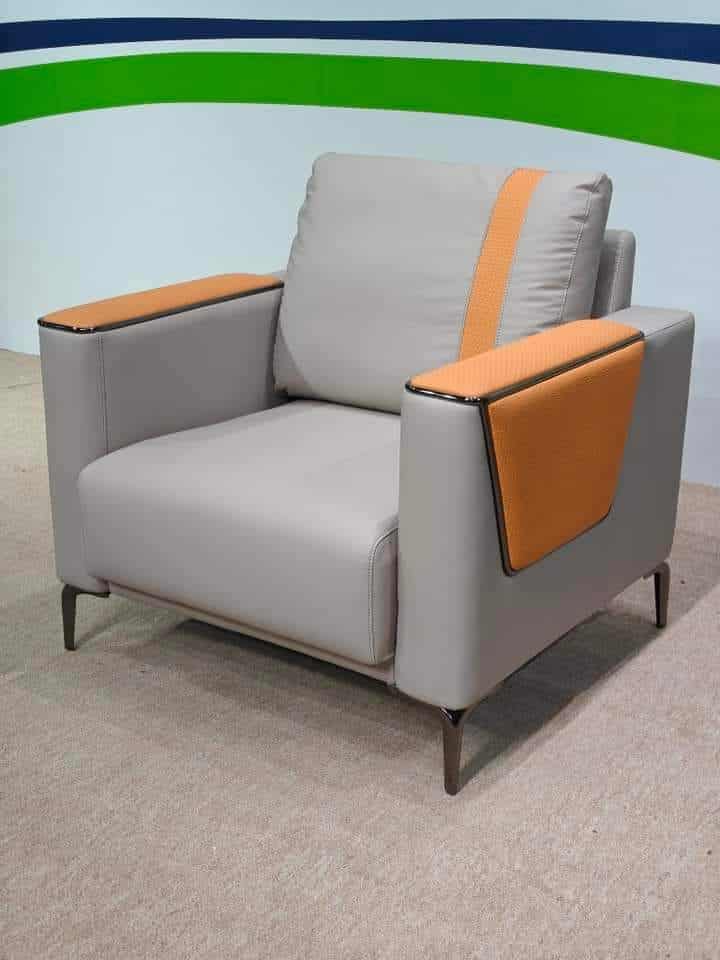 أثاث مكتبي 2025-01-21_10-01-51_415686.jpeg