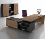 مكتب مدير ٢ متر ×٨٠سم  شامل السايد ١٦٠سم